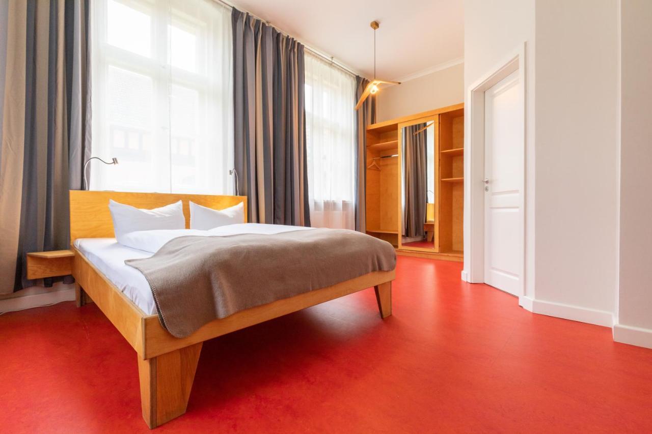 Kavaliershaus Krumke - Gaestehaus Im Schlosspark - Schluesselbox - Kein Tv Hotel Luaran gambar