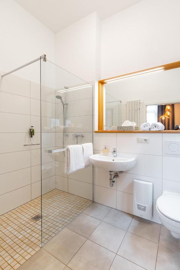 Kavaliershaus Krumke - Gaestehaus Im Schlosspark - Schluesselbox - Kein Tv Hotel Luaran gambar